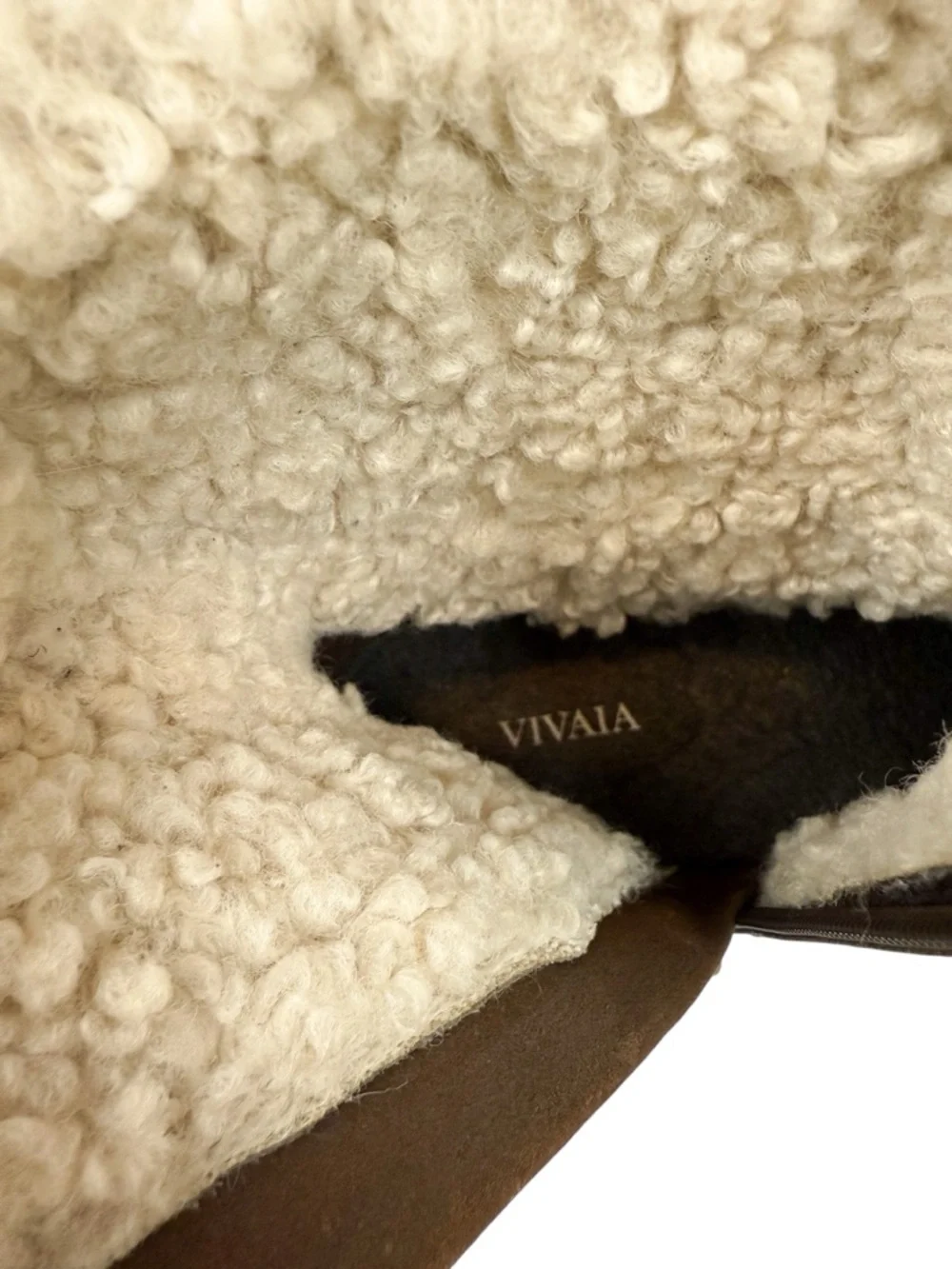 Vivaia Emilia Fluffy Round Toe Chunky Wedge Boots Chocolate Brown Size 40/ US‎ 9